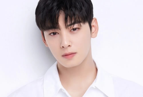 Lee Dong-min (born March 30, 1997), well known as Cha Eun-woo is a South Korean singer, actor, and model. He is a member of the South Korean boy group Astro. Cha is under the label of Fantagio. He made his acting debut in the film My Brilliant Life in 2014.